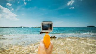 buying an underwater camera